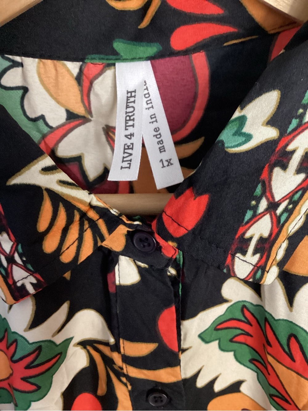 Floral Printed Long Dress in Black and Multicolor 1X - Picture 11 of 12
